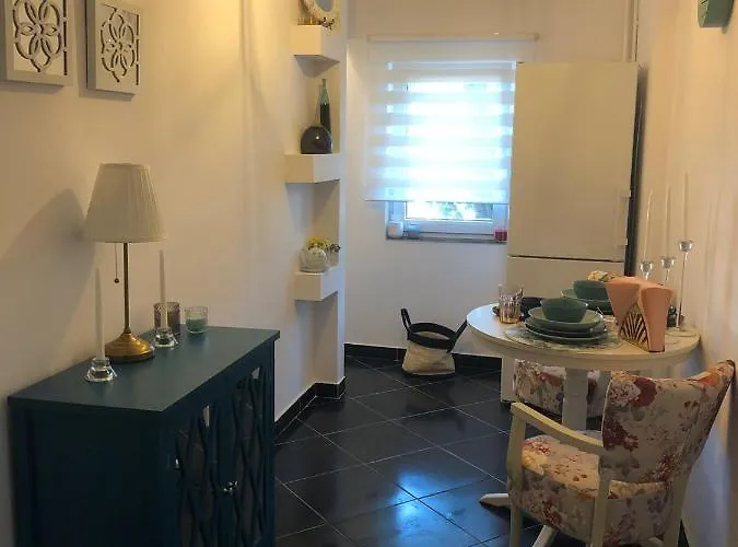 Bucharest Central Studio * Bukurešť